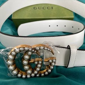 NOT FOR SALE Gucci white pearl belt size 95